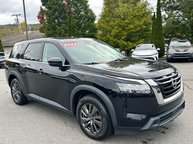 2022 Nissan Pathfinder S 4WD
