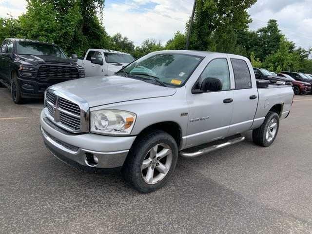 2007 Dodge Ram 1500 SLT/TRX4 Off Road/Sport