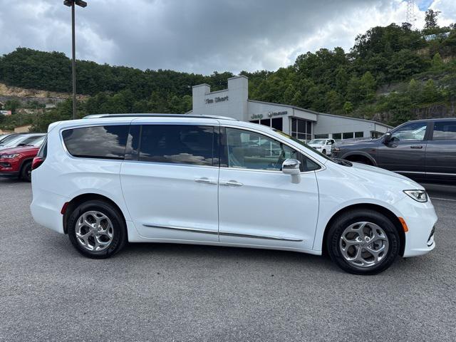 2021 Chrysler Pacifica Limited AWD 2021 Chrysler Pacifica Limited AWD