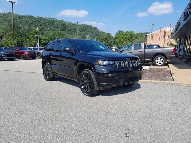 2021 Jeep Grand Cherokee Laredo X 4x4
