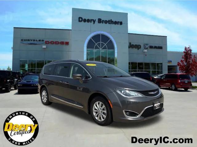 2019 Chrysler Pacifica Touring L