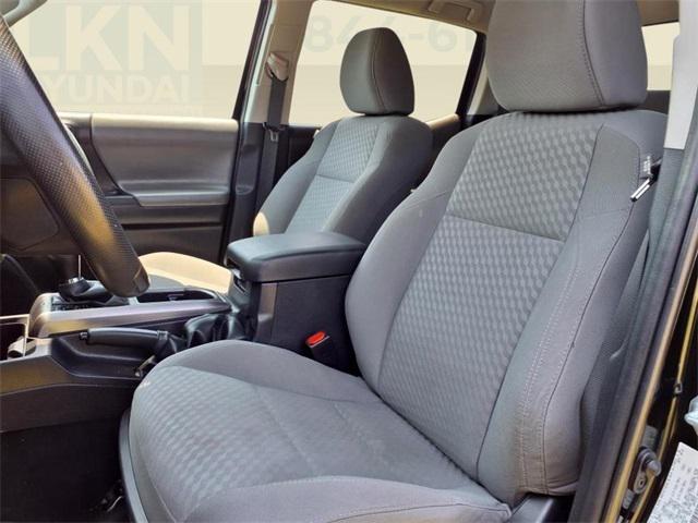 2022 Toyota Tacoma SR5 V6 2022 Toyota Tacoma SR5 V6