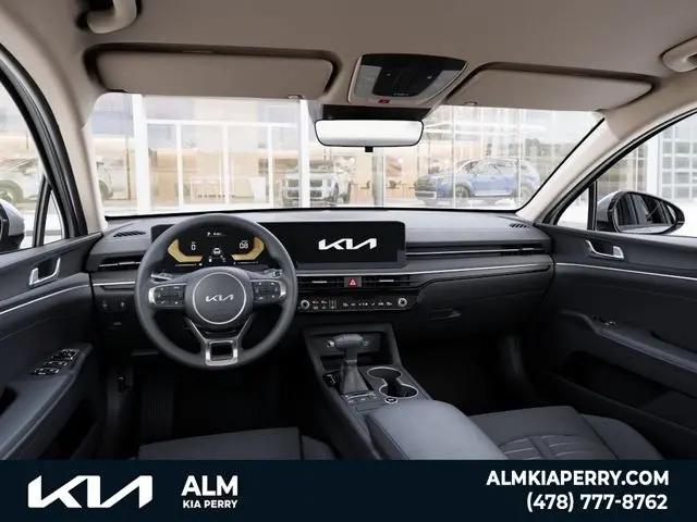 2026 Kia K5 LXS FWD
