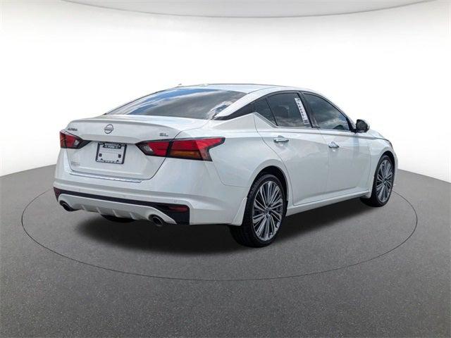 2023 Nissan Altima SL FWD
