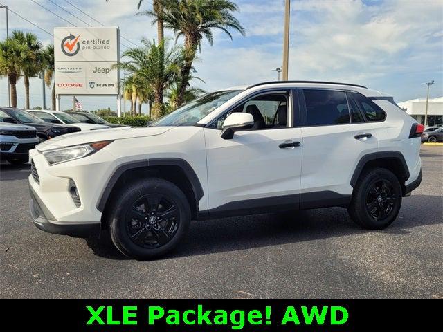 2020 Toyota RAV4 XLE