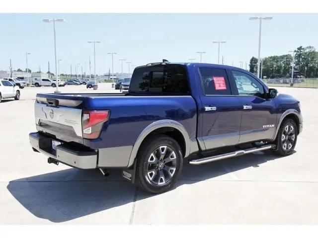 2024 Nissan Titan Crew Cab Platinum Reserve 4x2