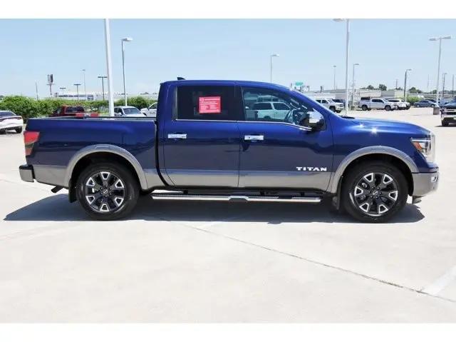 2024 Nissan Titan Crew Cab Platinum Reserve 4x2