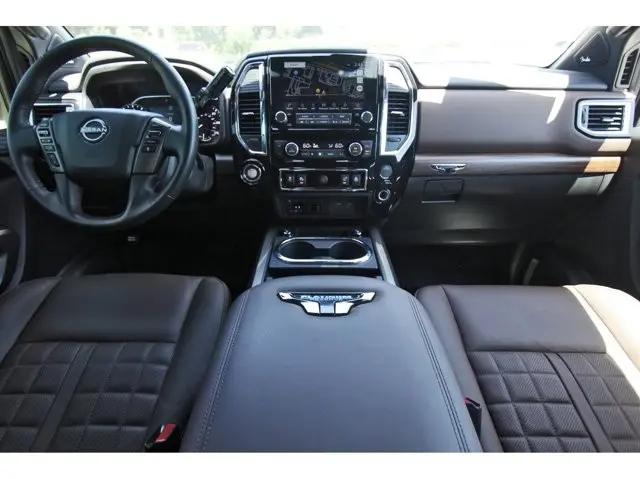 2024 Nissan Titan Crew Cab Platinum Reserve 4x2