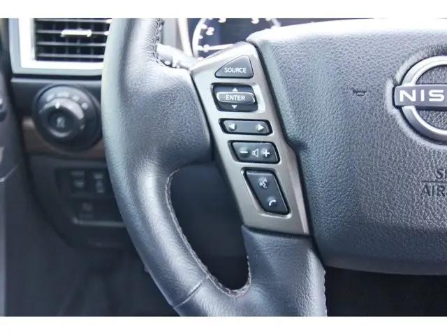 2024 Nissan Titan Crew Cab Platinum Reserve 4x2