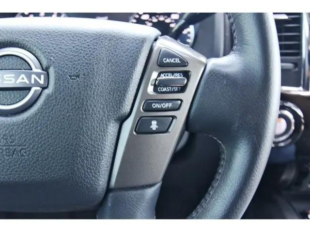2024 Nissan Titan Crew Cab Platinum Reserve 4x2