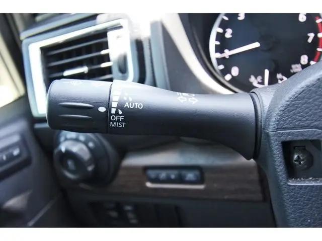2024 Nissan Titan Crew Cab Platinum Reserve 4x2