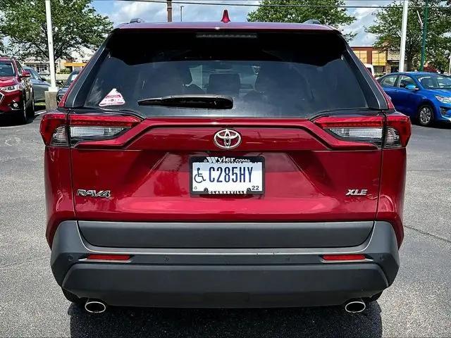 2023 Toyota RAV4 XLE Premium