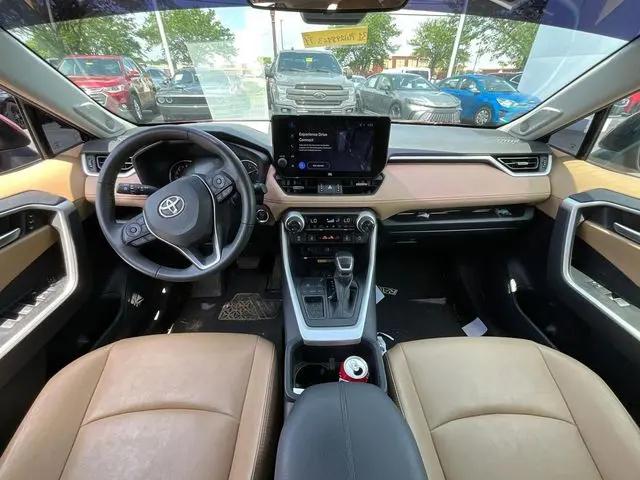 2023 Toyota RAV4 XLE Premium