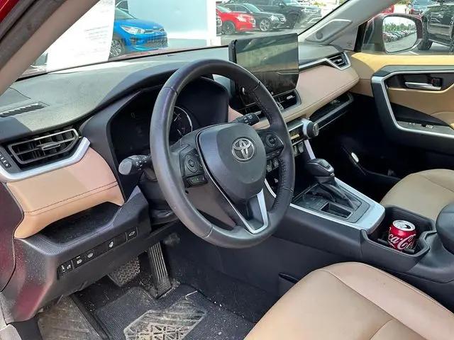 2023 Toyota RAV4 XLE Premium