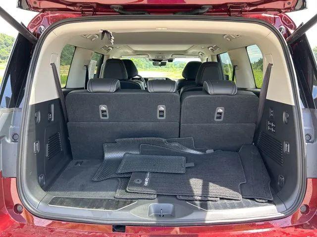2025 INFINITI QX80 SENSORY AWD