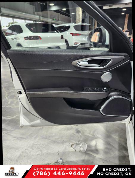 2020 Alfa Romeo Giulia Ti Sport RWD