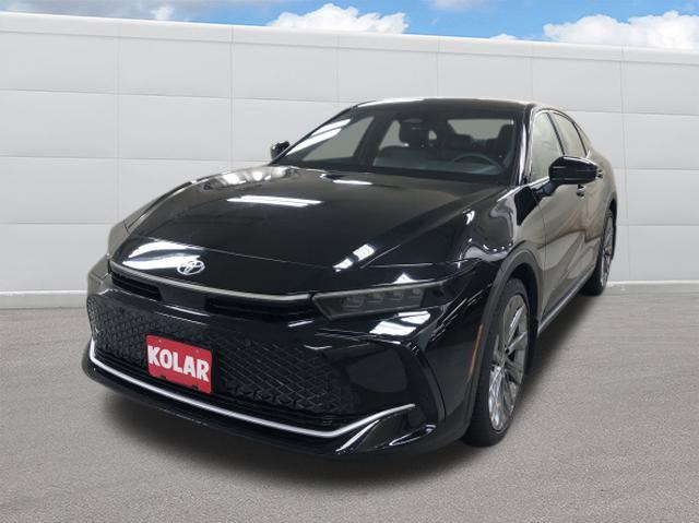 2025 Toyota Crown Limited for sale in Duluth, MN