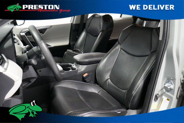 2021 Toyota RAV4 XLE