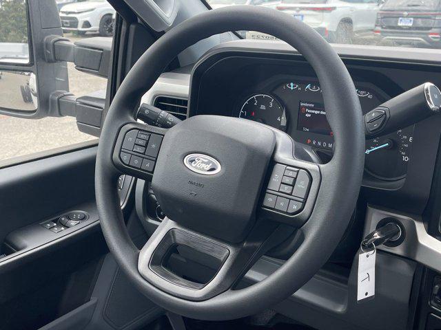 2025 Ford F-550 XL