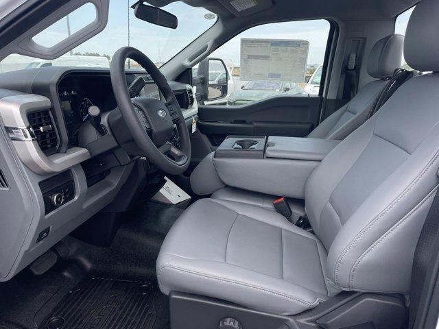 2025 Ford F-550 XL