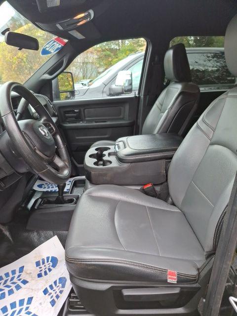 2024 Ram 2500 Tradesman Crew Cab 4x4 8' Box