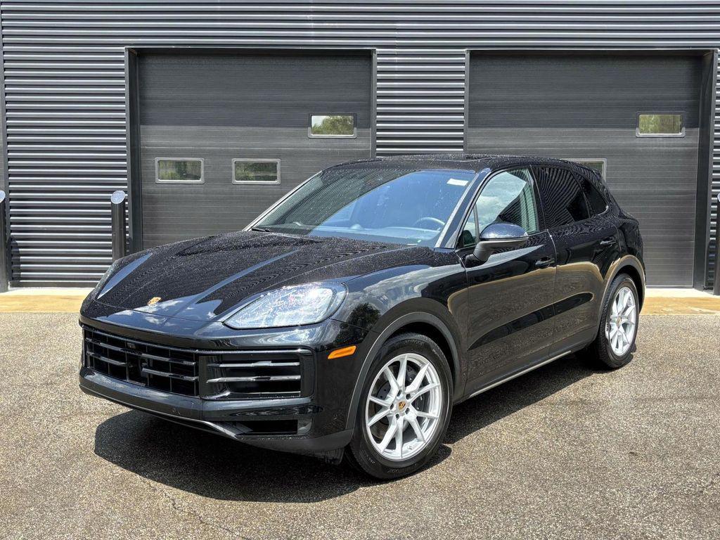 /2024 Porsche Cayenne