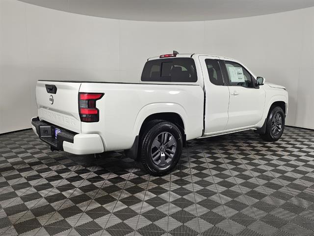 2025 Nissan Frontier King Cab SV 4x2