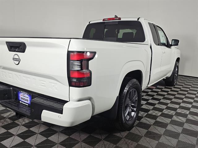 2025 Nissan Frontier King Cab SV 4x2