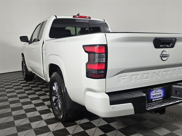 2025 Nissan Frontier King Cab SV 4x2