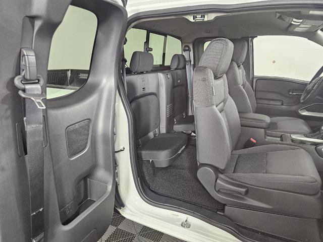 2025 Nissan Frontier King Cab SV 4x2