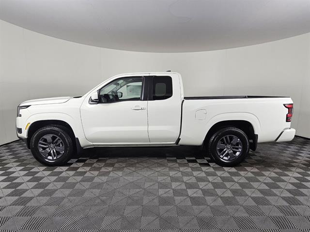 2025 Nissan Frontier King Cab SV 4x2