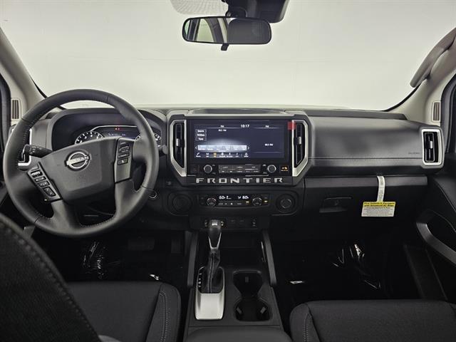 2025 Nissan Frontier King Cab SV 4x2