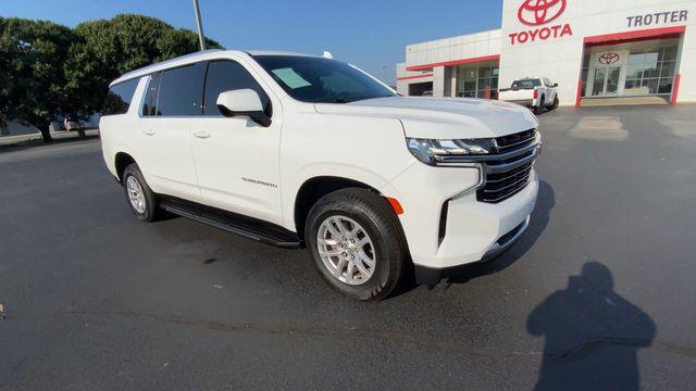 2023 Chevrolet Suburban 4WD LT