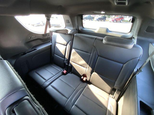 2023 Chevrolet Suburban 4WD LT