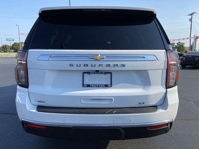 2023 Chevrolet Suburban 4WD LT