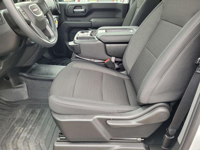 2025 GMC Sierra 2500HD 4WD Regular Cab Long Bed Pro