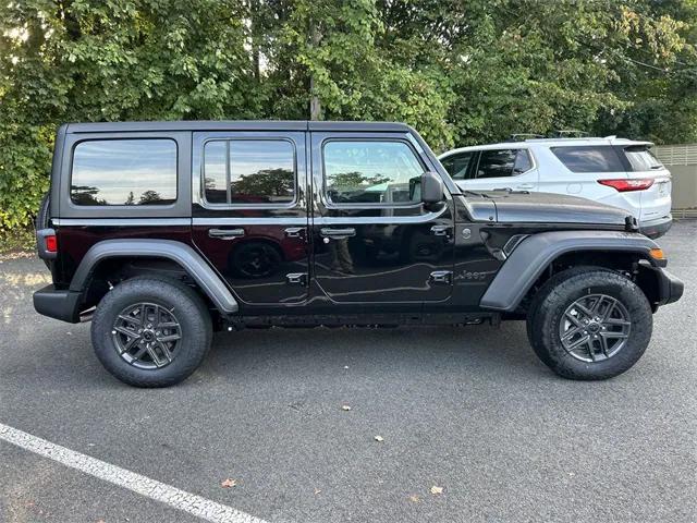 2025 Jeep Wrangler 4-Door Summit 4x4