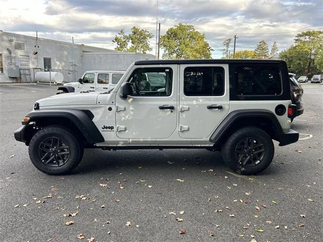 2025 Jeep Wrangler 4-Door Summit 4x4