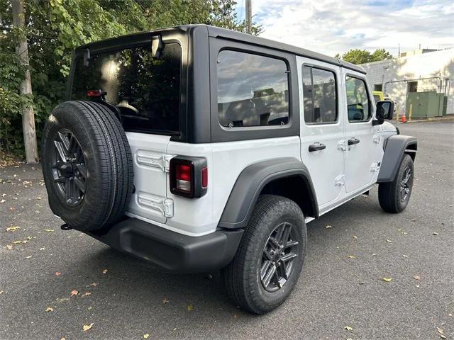 2025 Jeep Wrangler 4-Door Summit 4x4