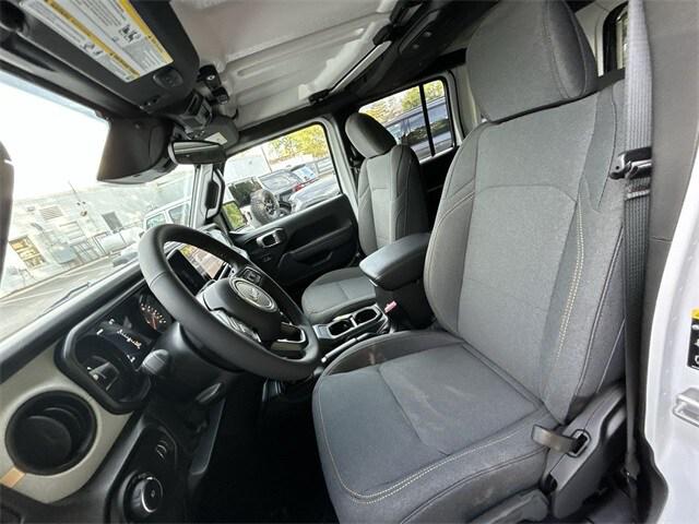2025 Jeep Wrangler 4-Door Summit 4x4