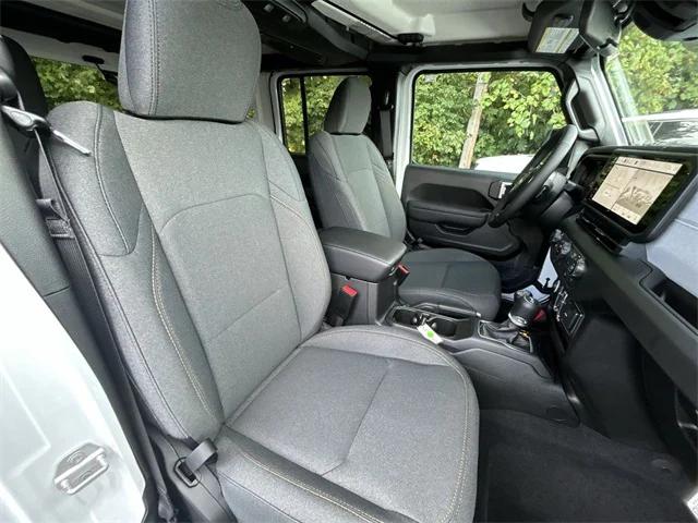 2025 Jeep Wrangler 4-Door Summit 4x4
