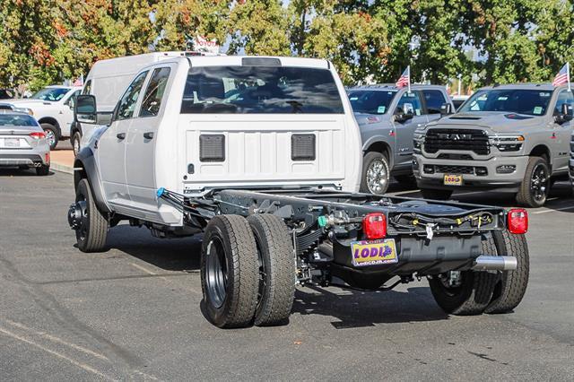 2026 RAM Ram 5500 Chassis Cab RAM 5500 TRADESMAN CHASSIS CREW CAB 4X4 84 CA 2026 RAM Ram 5500 Chassis Cab RAM 5500 TRADESMAN CHASSIS CREW CAB 4X4 84 CA