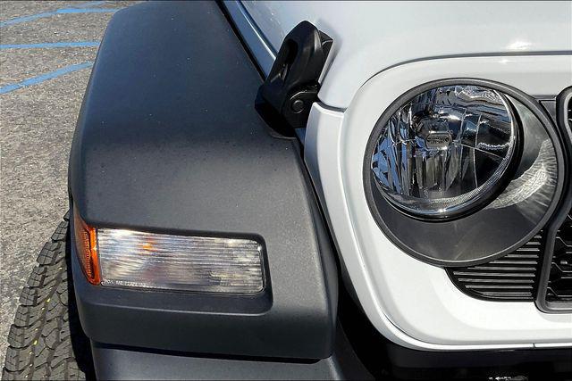 2025 Jeep Wrangler 4-Door Summit 4x4