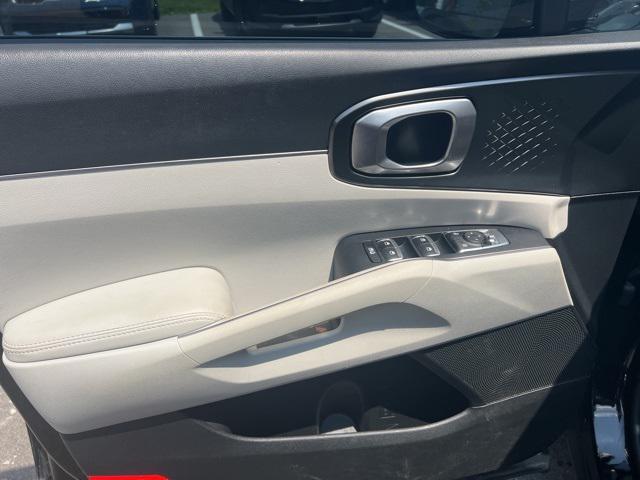 2022 Kia Sorento Hybrid EX