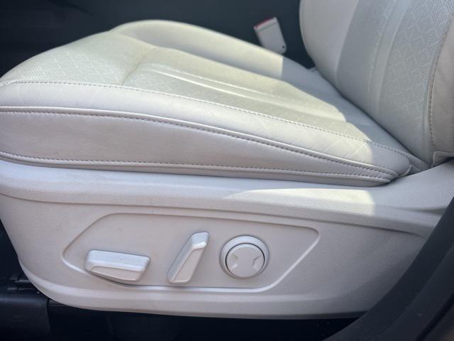 2022 Kia Sorento Hybrid EX