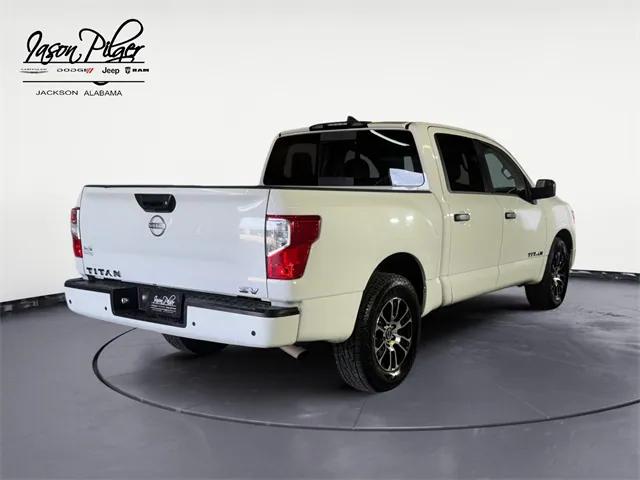 2023 Nissan TITAN Crew Cab SV 4x2 2023 Nissan TITAN Crew Cab SV 4x2