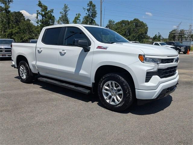 2024 Chevrolet Silverado 1500 4WD Crew Cab Short Bed RST