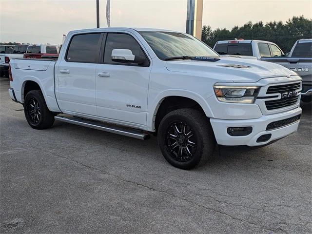 2020 RAM 1500 Laramie Crew Cab 4x4 57 Box