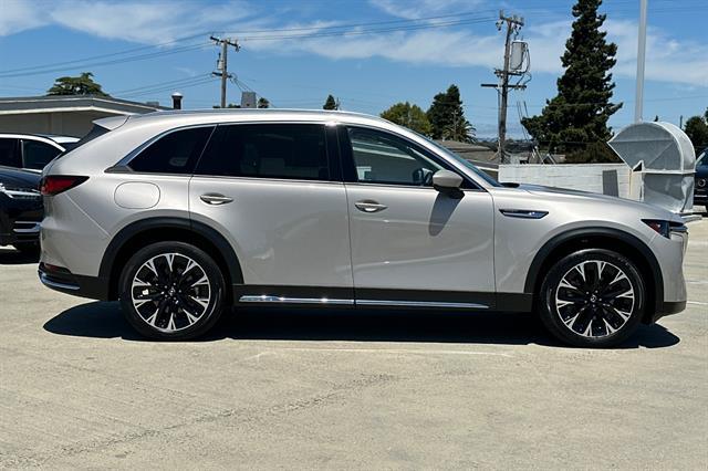 2024 Mazda CX-90 PHEV Premium