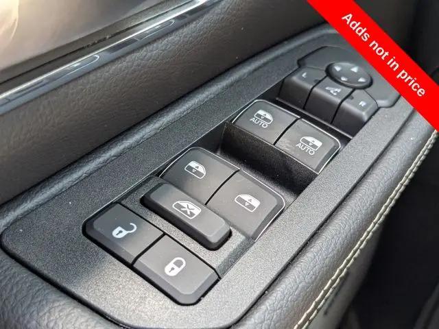 2026 Ram 1500 Laramie Crew Cab 4x4 57 Box
